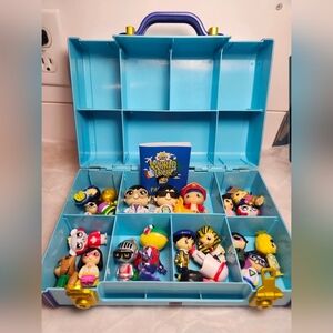 Ryan's World Tour Suitcase and Lot of 23 Characters Toys Figures Combo Panda Gus